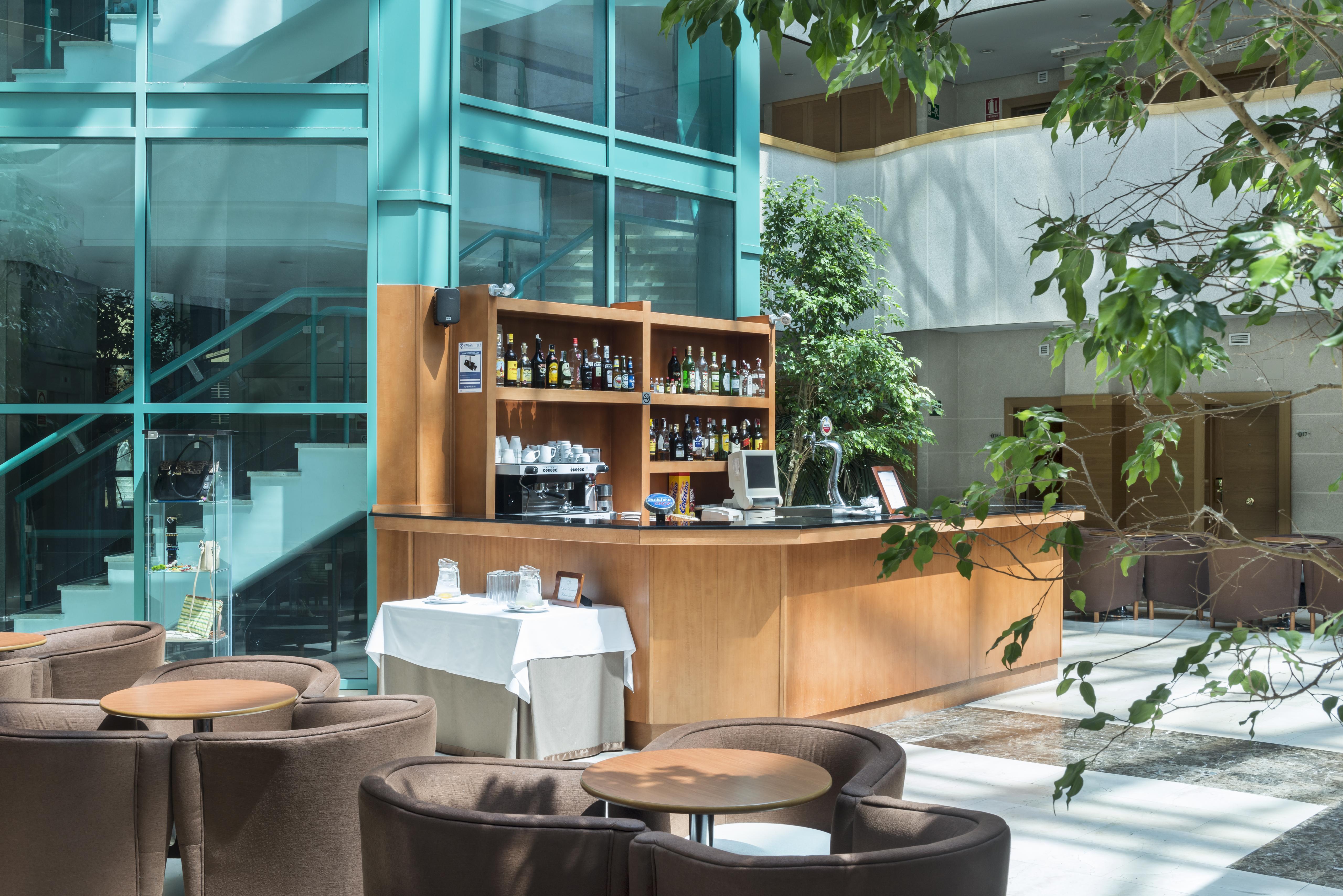 阿尔梅纳尔埃克格瑞纳酒店 拉斯·罗萨斯·德·马德里 外观 照片